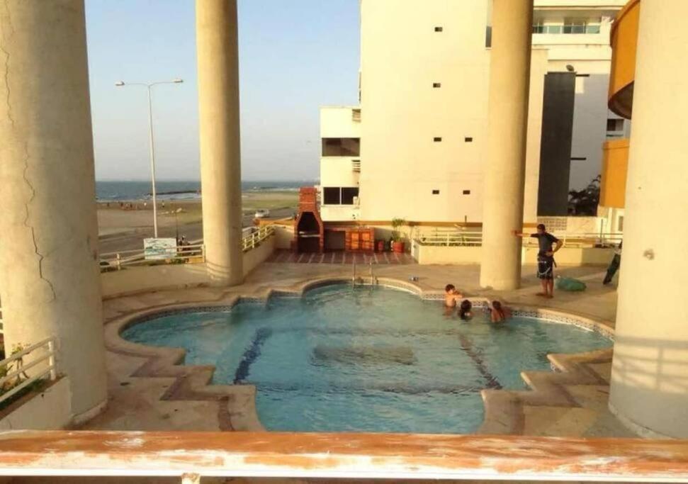 Apartamento Apto Duplex frente al Mar y cerca centro historico Cartagena Exterior foto