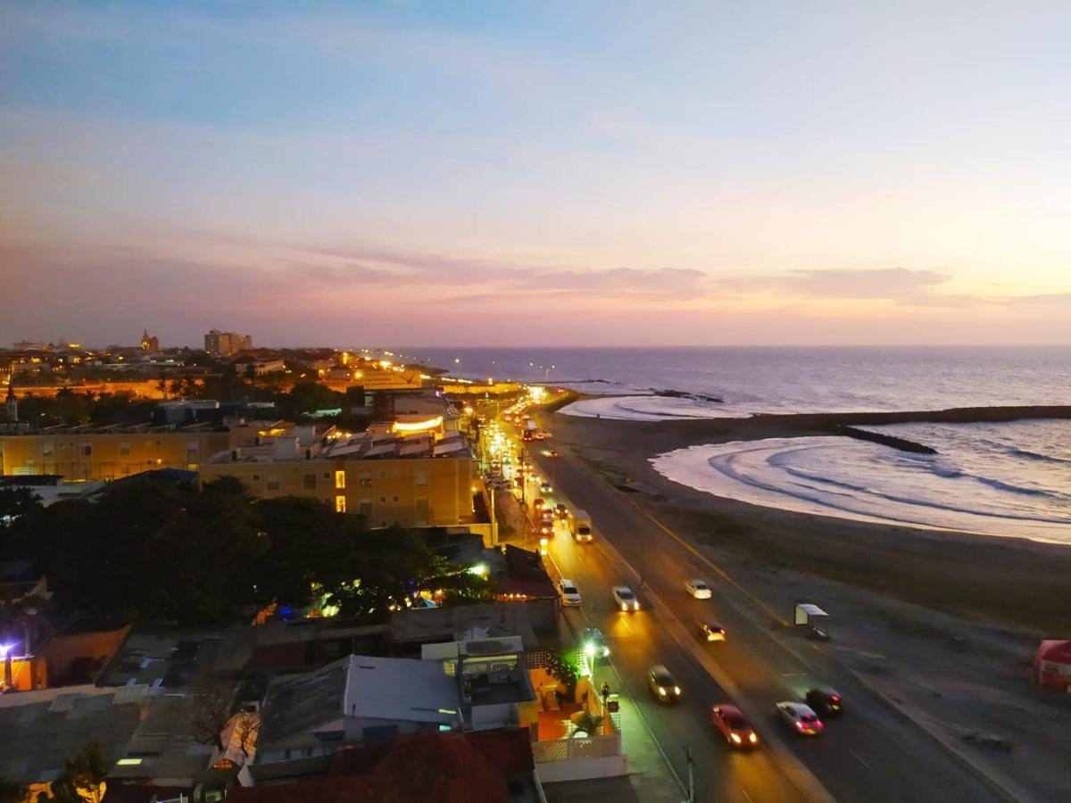 Apartamento Apto Duplex frente al Mar y cerca centro historico Cartagena Exterior foto